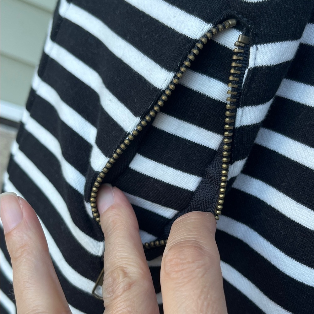New Sanctuary Black and White Striped long blouse - Picture 8 of 16